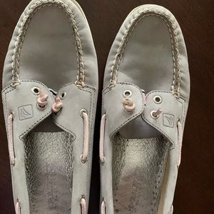 Sperry light grey boat shoes